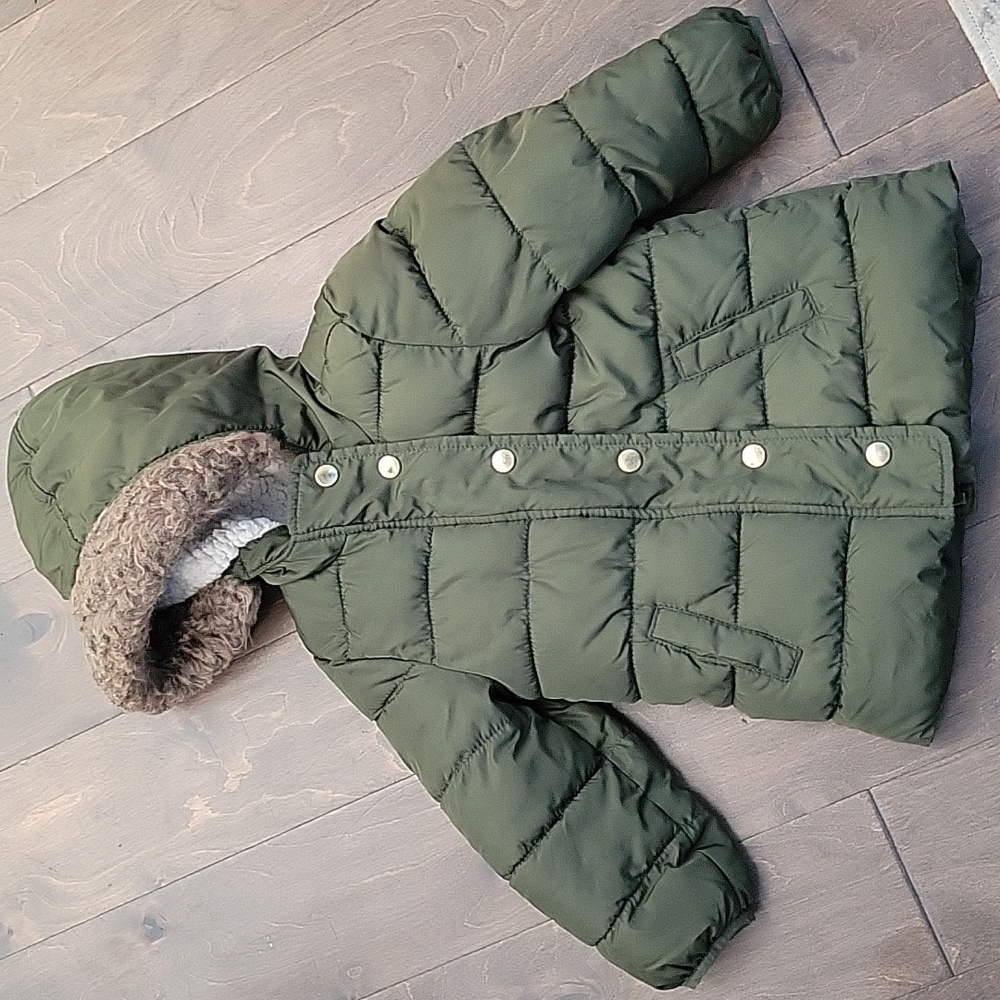 3t Girls Old Navy Puffy